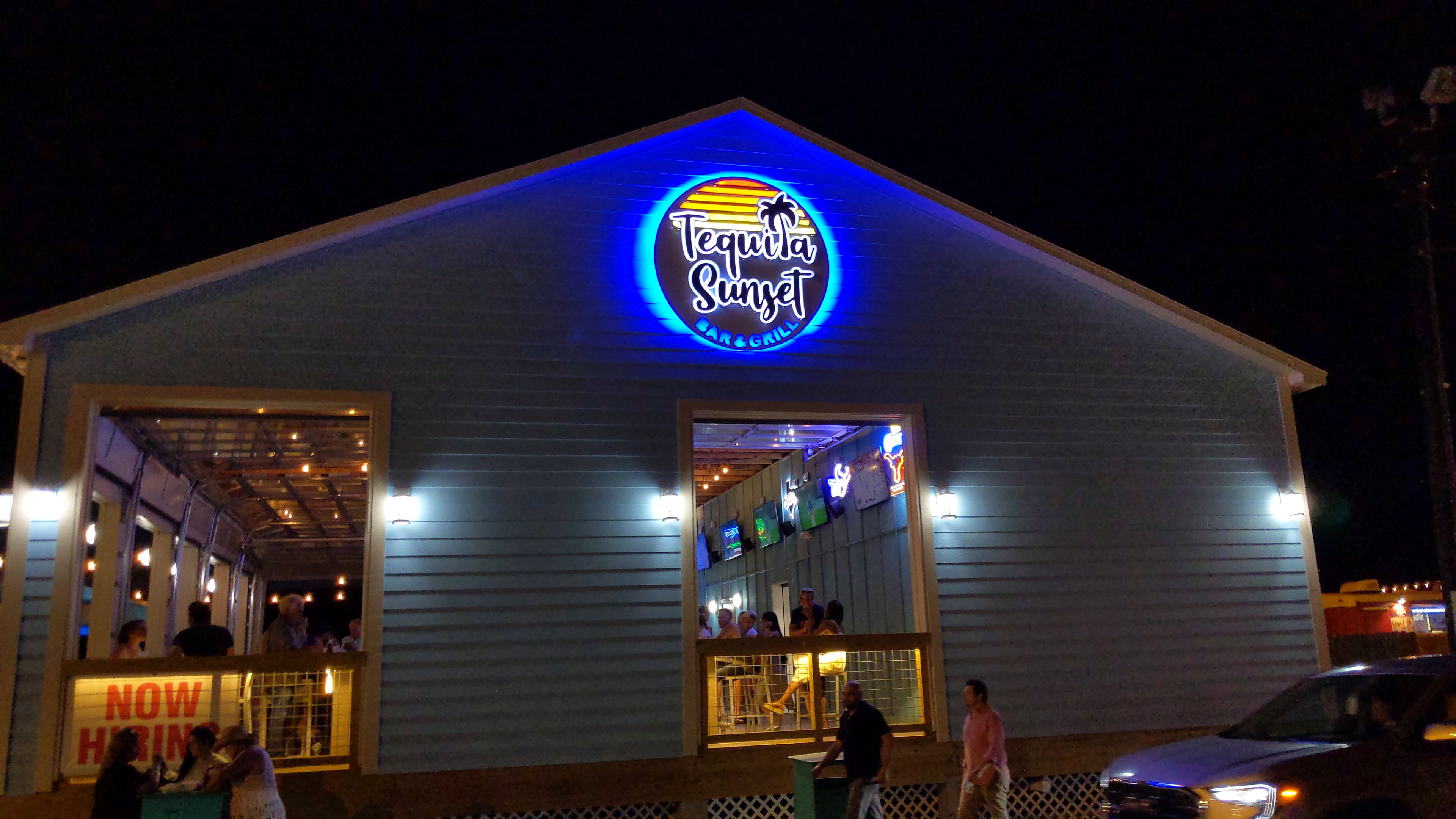 Crafted a radiant, inviting sign for Tequila Sunset, enhancing its night-time allure and customer appeal.